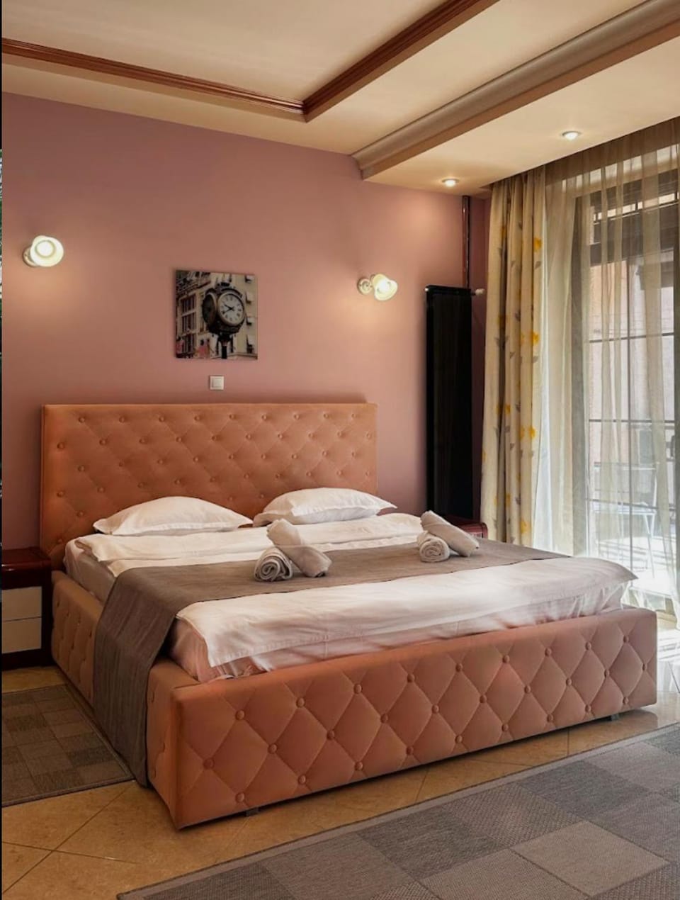 Toilet, Bed, Bedroom
