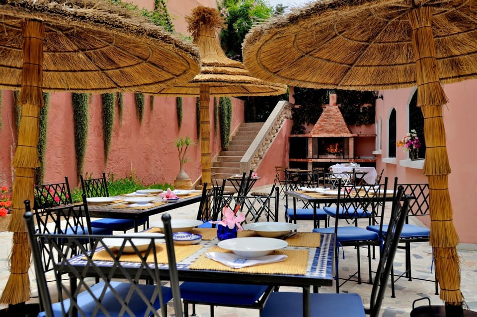 Patio, Restaurant/places to eat, BBQ facilities, Balcony/Terrace, Food and drinks, Buffet breakfast