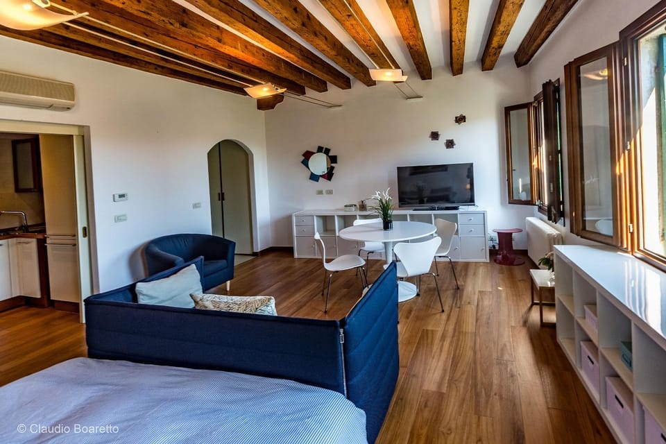 Casetta Biennale Arsenale VeniseJeTaime Apartment in Venice
