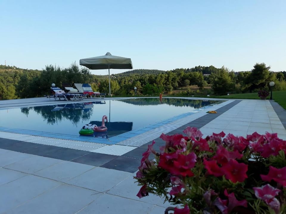 Villa Sourouko Xenia beach House in Halkidiki