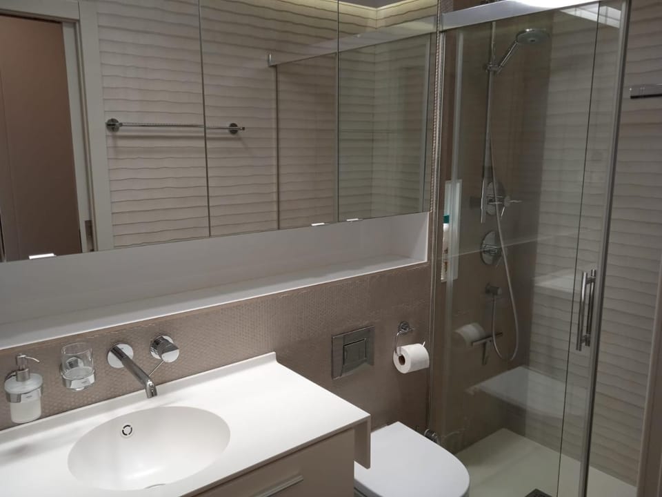 Exclusive Malaga Skyline Apartment in Malaga
