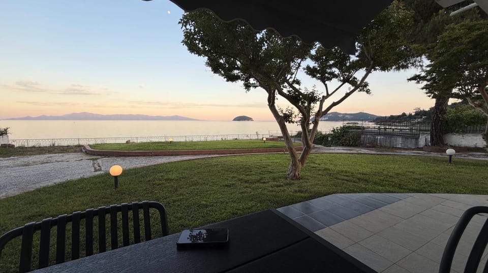 The House On The Beach Apartment in Decentralized Administration of Macedonia and Thrace