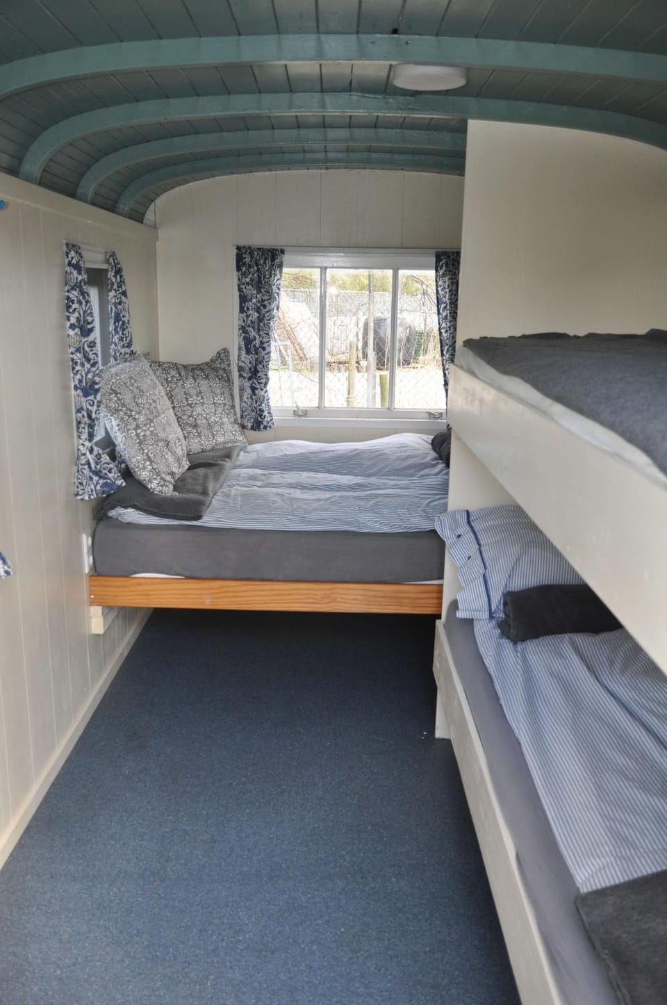 Bed, Bedroom, bunk bed