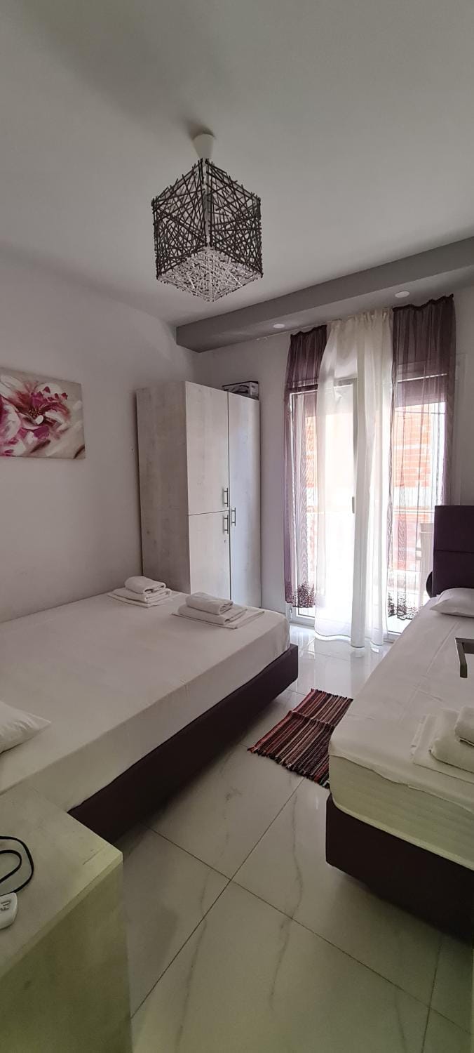 Bed, Bedroom, towels, wardrobe