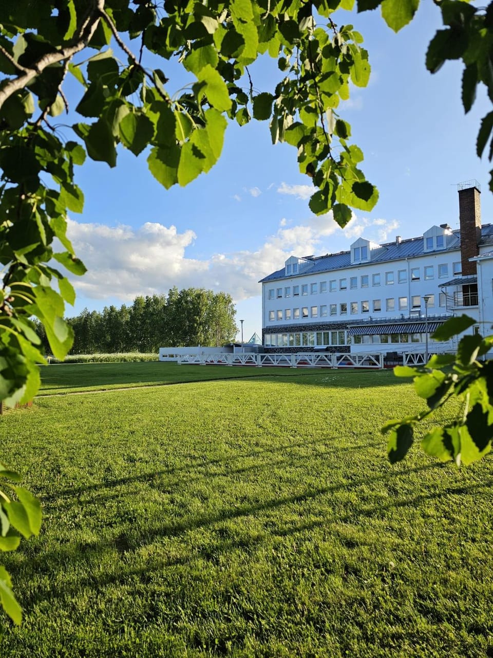 Property building, Day