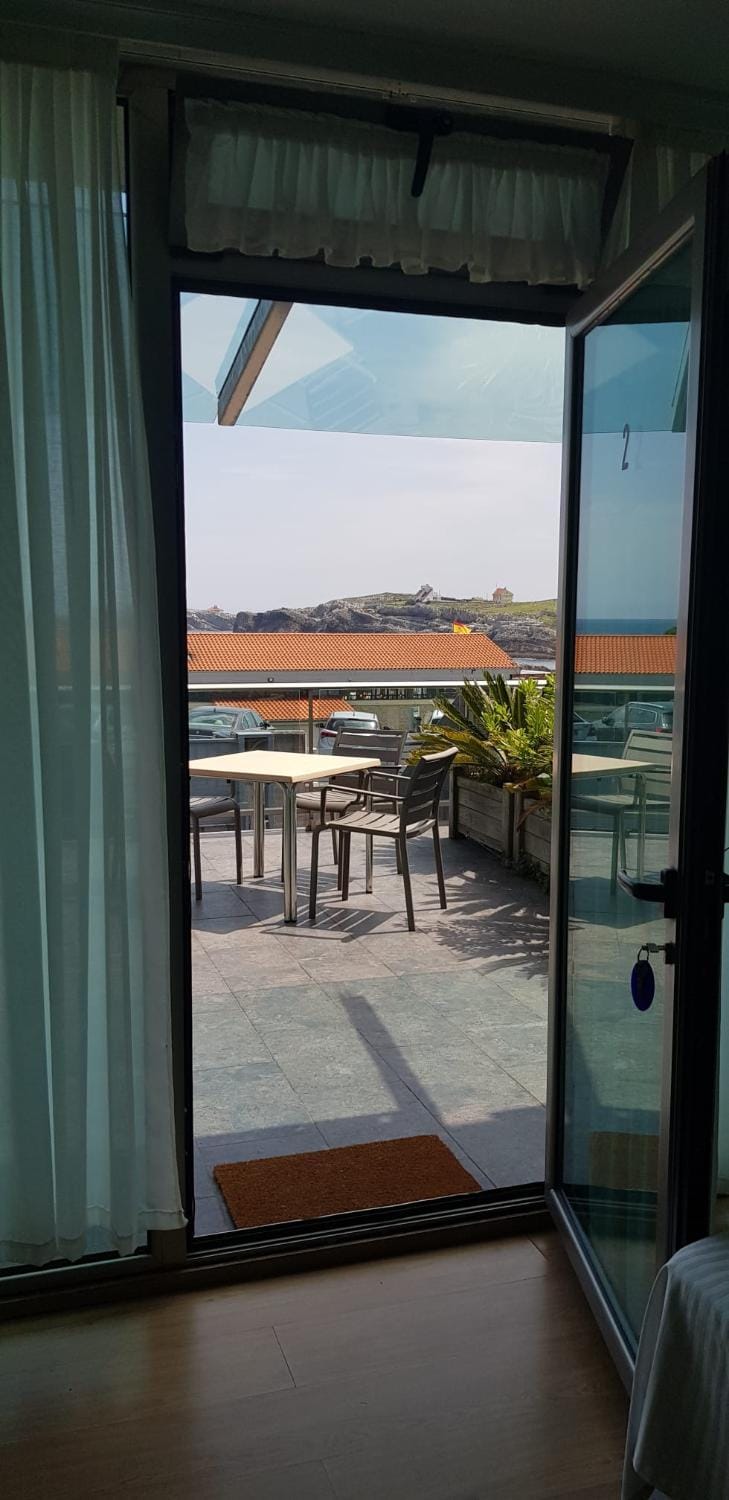 Property building, Balcony/Terrace