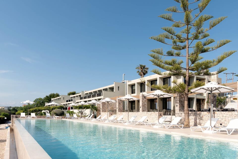 Property building, Swimming pool