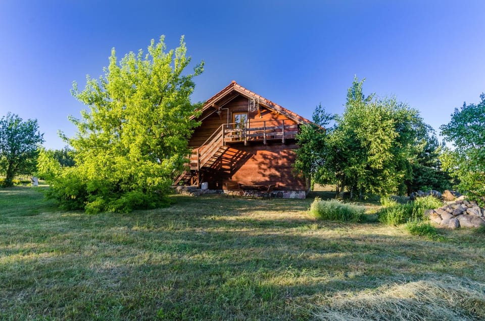 Property building, Facade/entrance, Spring, Natural landscape, Floor plan