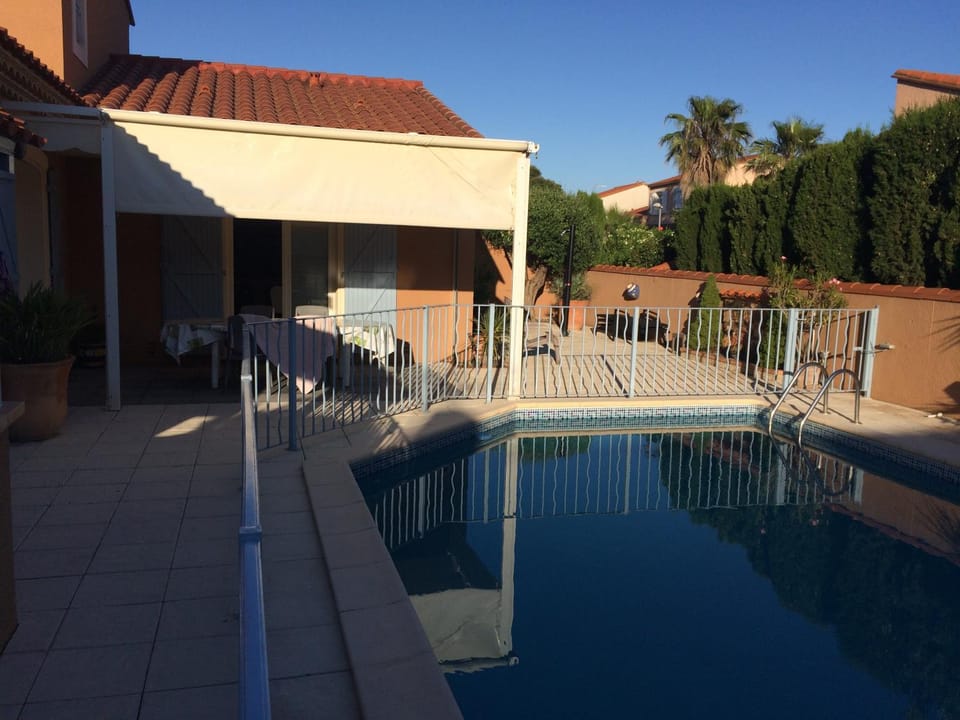 Bord de mer villa 8pers piscine au sel chauffée House in Saint-Cyprien