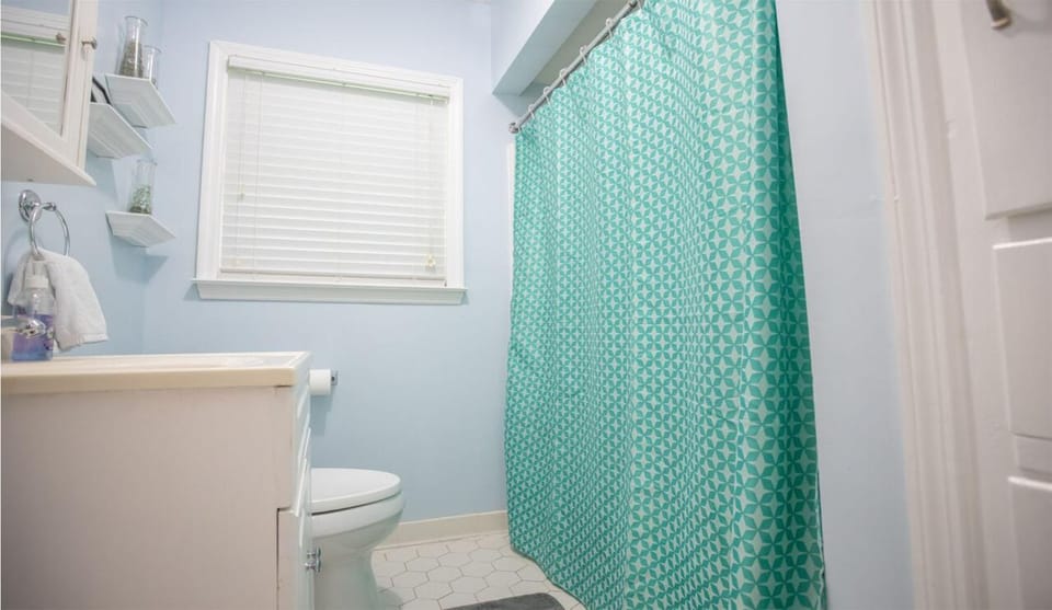Toilet, Bathroom