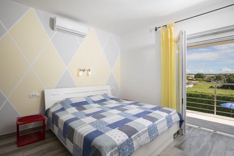 Bed, View (from property/room), Bedroom, air conditioner