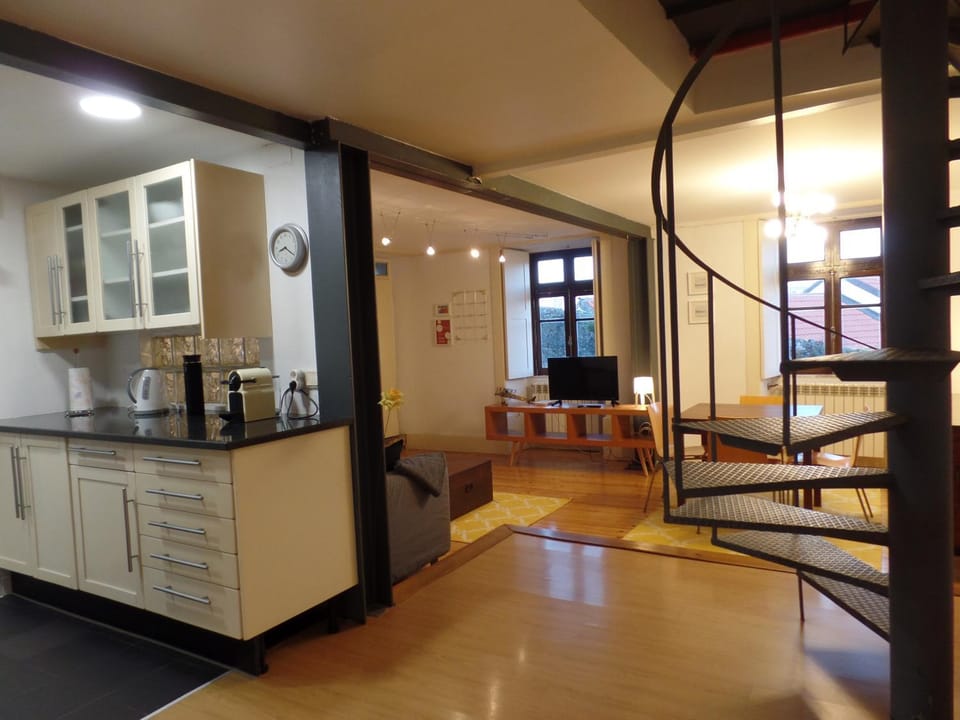 Communal lounge/ TV room, Communal kitchen