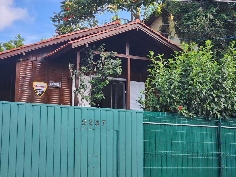 Casa Praia da Lagoinha House in Florianopolis