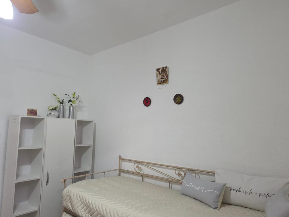 Ana Dpto- SE RESERVA CON SEÑA INMEDIATA- Pleno centro- Solo para residentes en Argentina Apartment in Mar del Plata