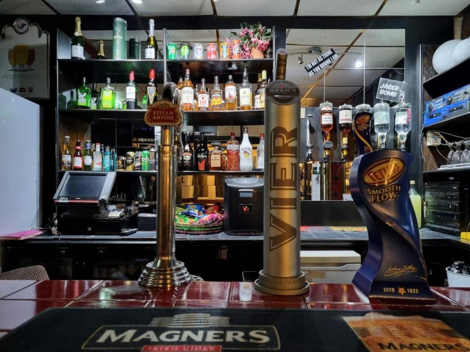 Lounge or bar
