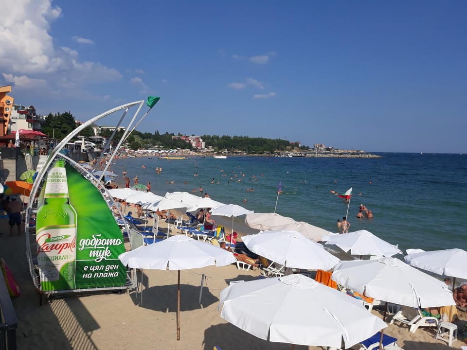 Area and facilities, Entertainment