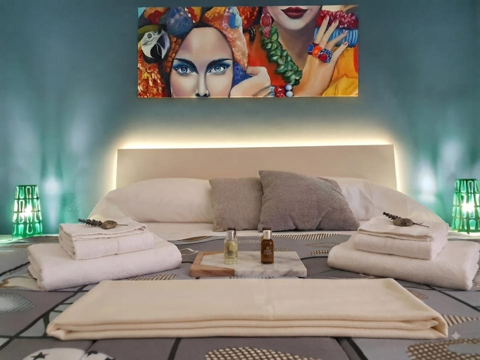 Bed, Decorative detail, Bedroom