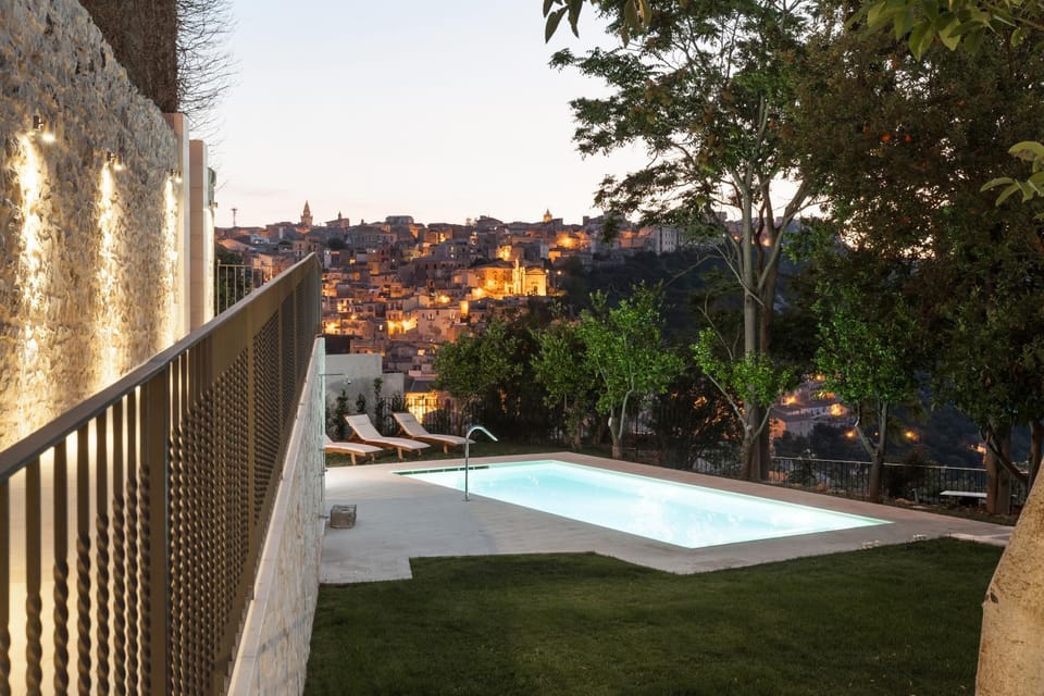 Garden, City view, Garden view, Swimming pool