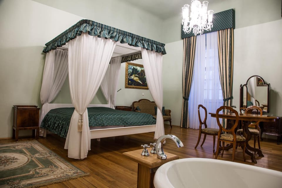 Althanský palác Bed and Breakfast in South Moravian Region