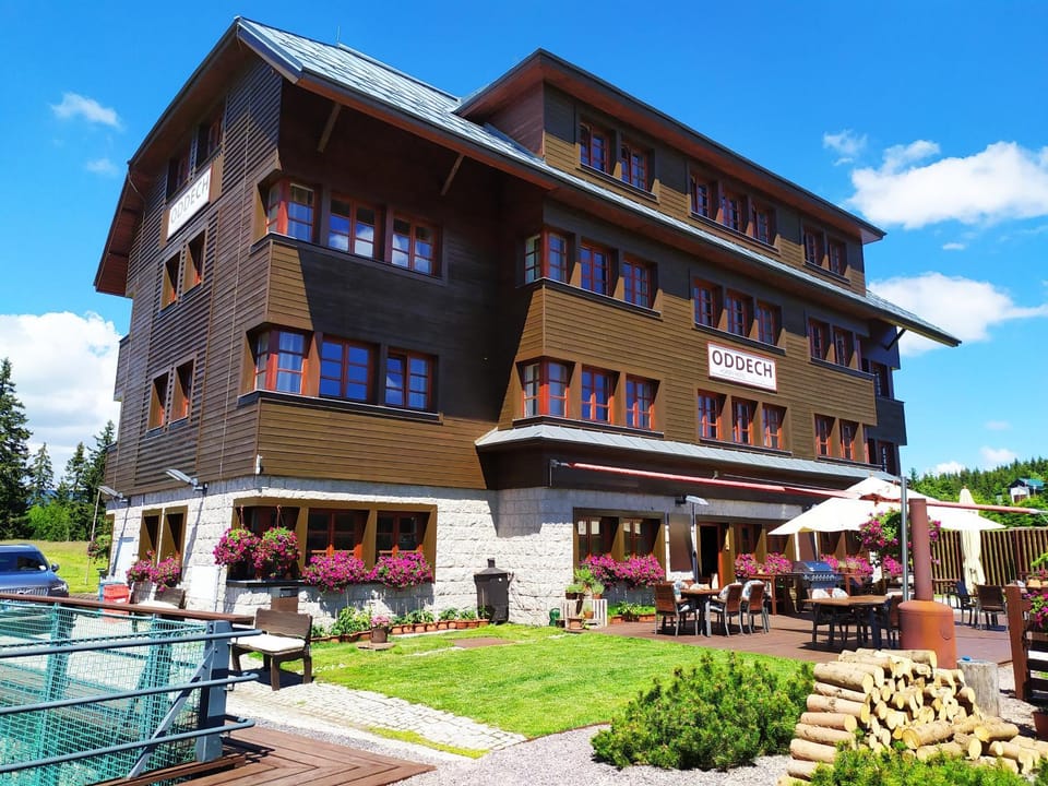 Hotel Oddech Hotel in Lower Silesian Voivodeship
