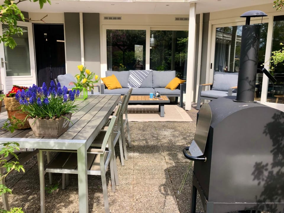 Patio, Balcony/Terrace, Living room, Lounge or bar, Seating area