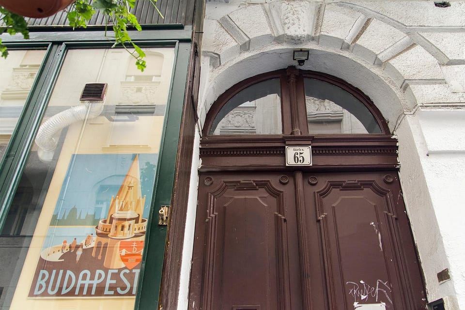 Property building, Facade/entrance