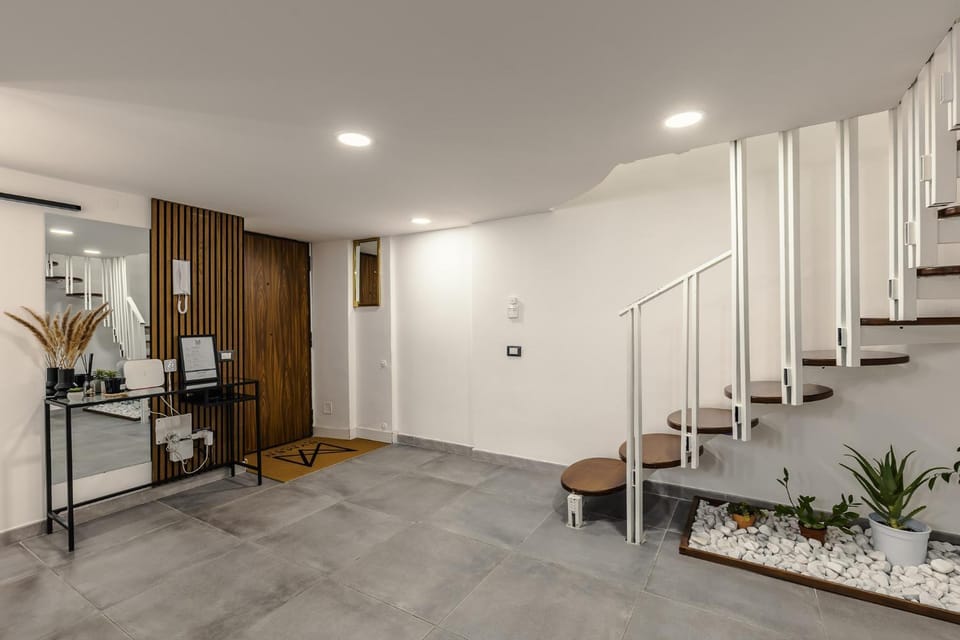 Facade/entrance, Lounge or bar