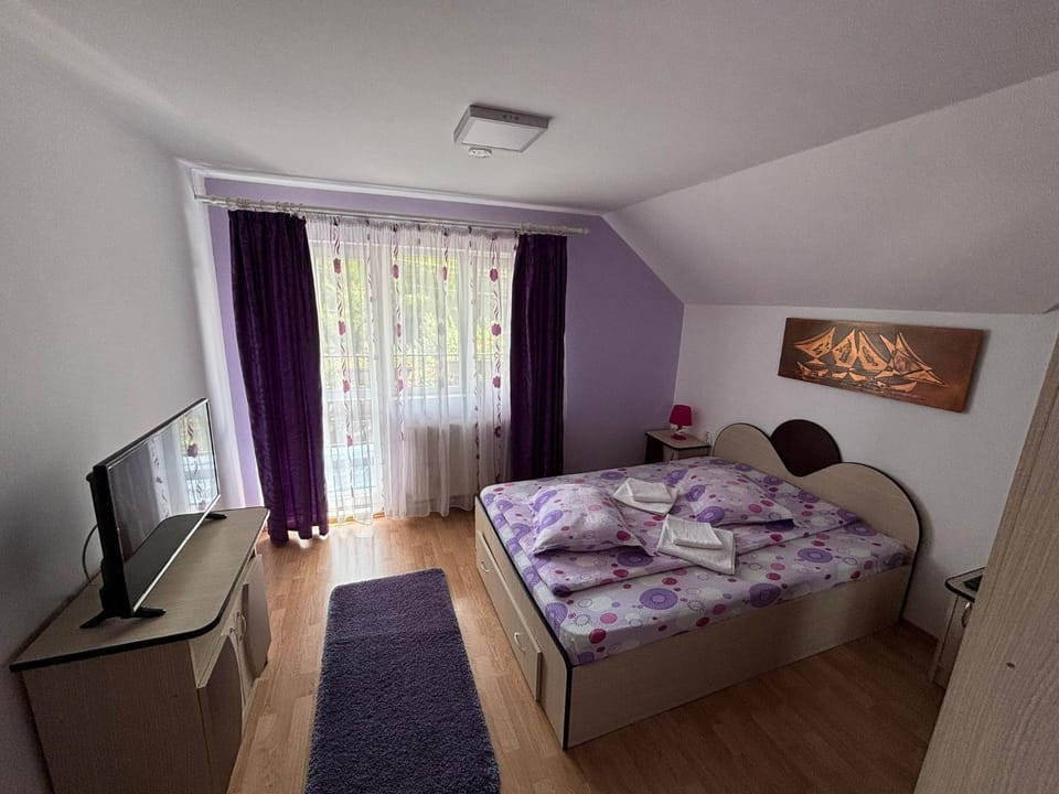 Floare de colt Bed and Breakfast in Romania