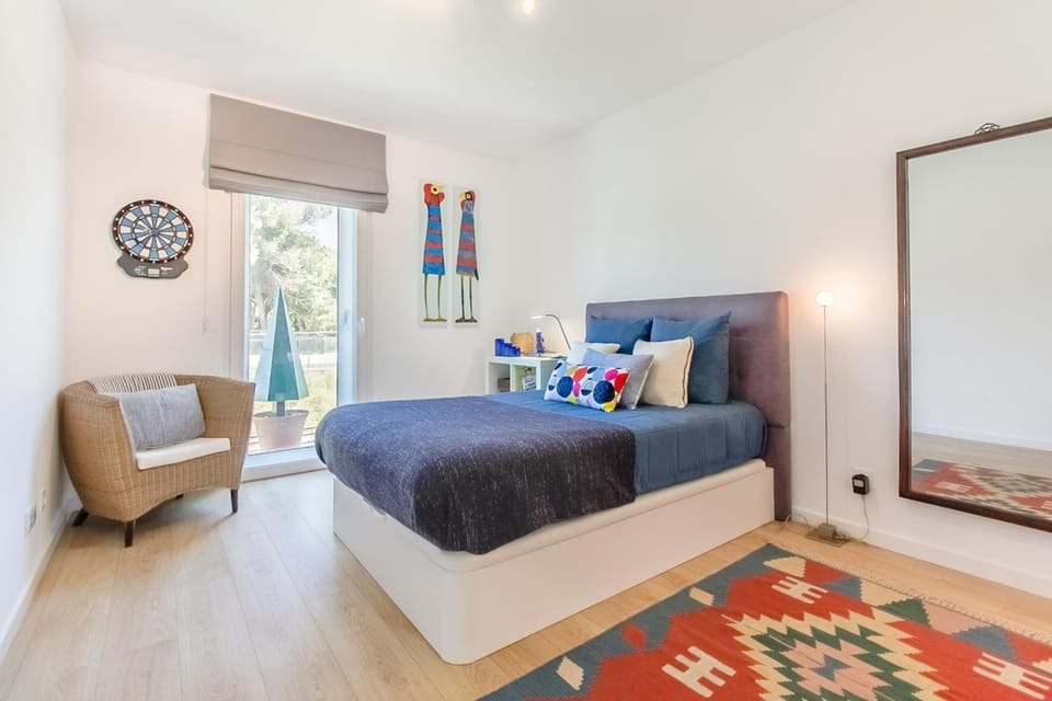 Luxury Beach Experience in Lisbon Apartment in Lisbon District