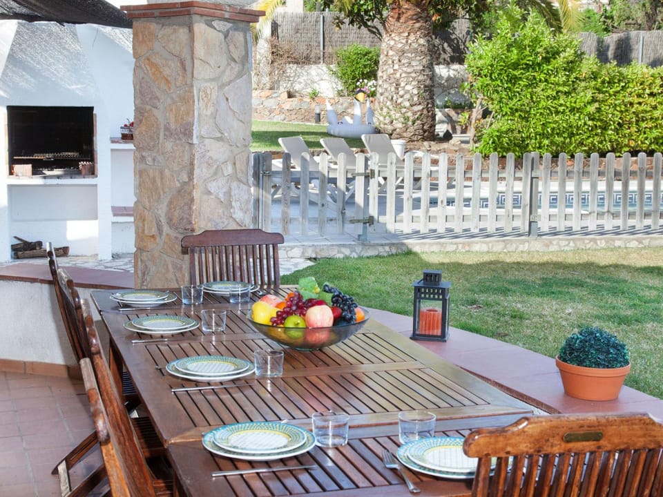 Holiday Home Mas Companys by Interhome House in Baix Empordà