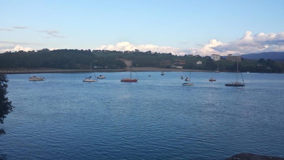 Nearby landmark, Natural landscape, Fishing, Beach, Windsurfing