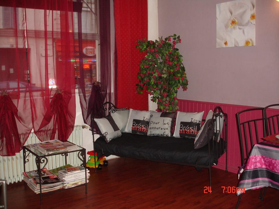 Lounge or bar