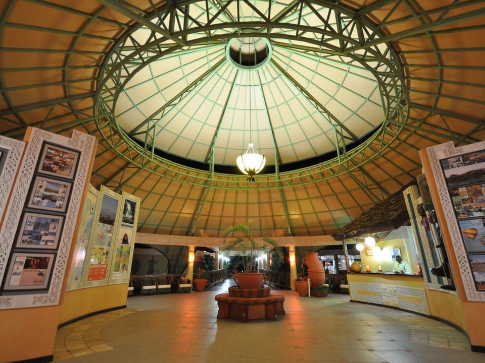 Communal lounge/ TV room, Lobby or reception, Area and facilities