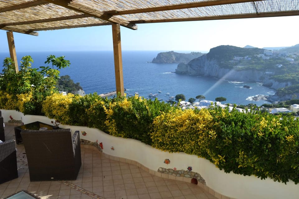Balcony/Terrace, Landmark view, Sea view