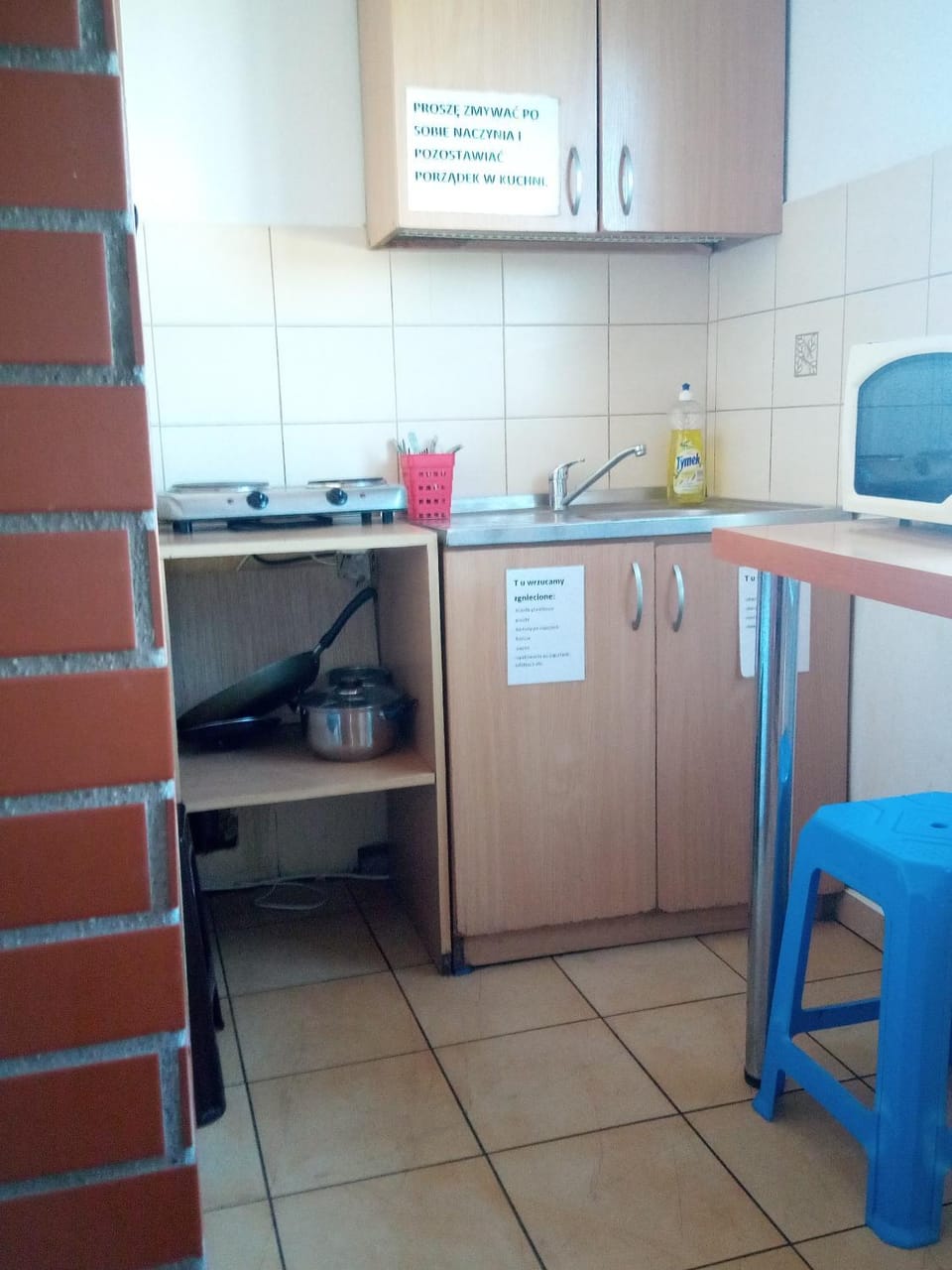 Noclegi Przy Szpitalu Hostel in Greater Poland Voivodeship