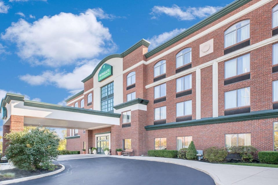 Property building, Day, On site, Time of day