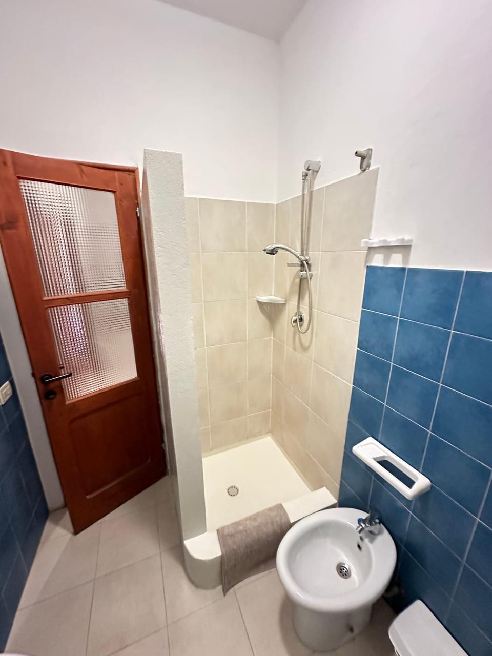 Shower, Toilet, Bathroom, bidet
