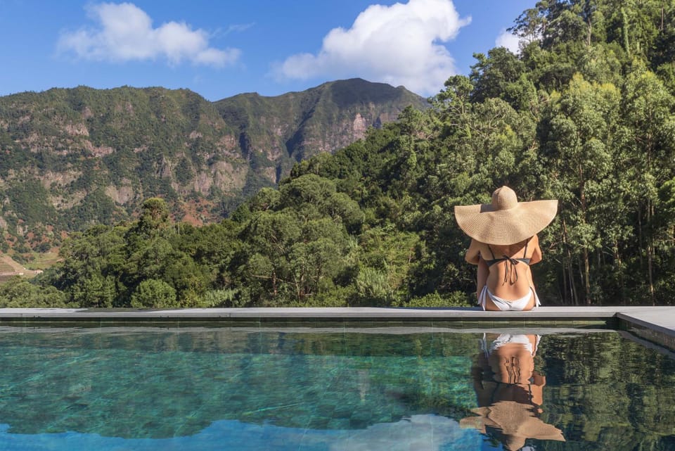 Natural landscape, Mountain view, Pool view, Swimming pool