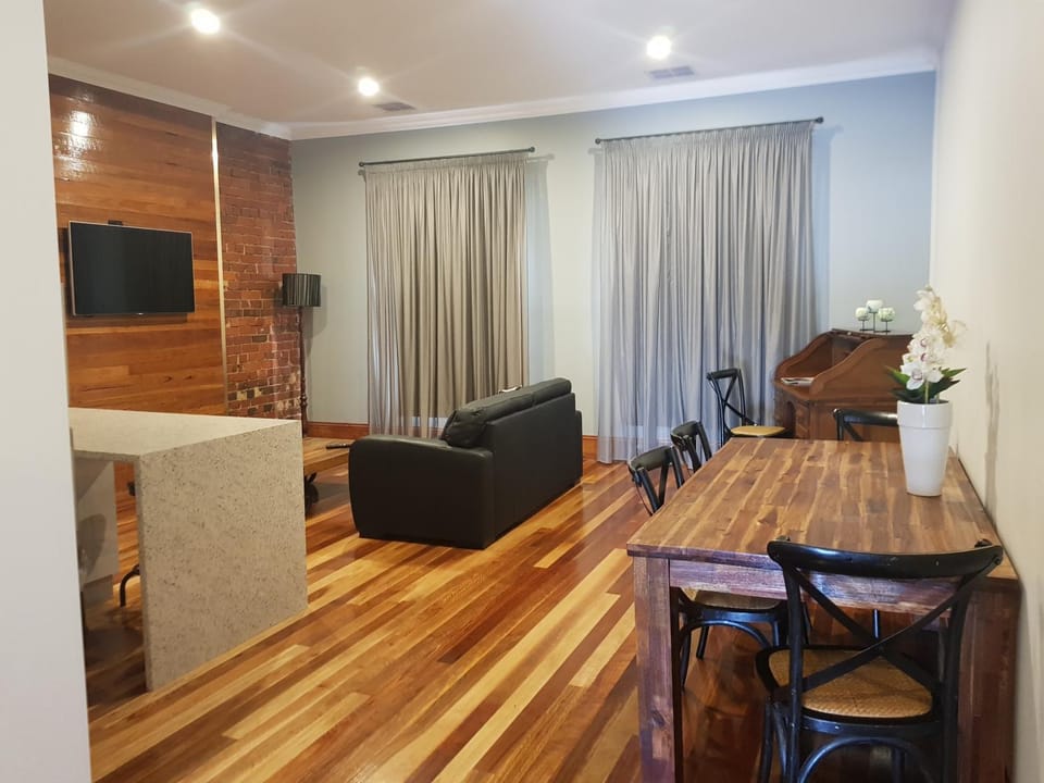 Sublime Spa Apartments Apartment in Rural City of Wangaratta
