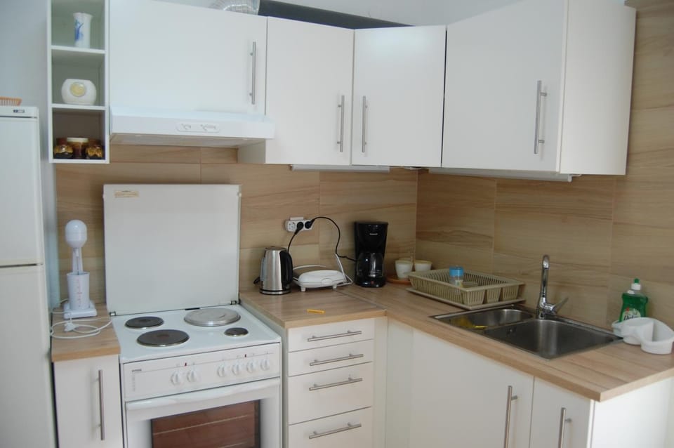Coffee/tea facilities, Kitchen or kitchenette, toaster