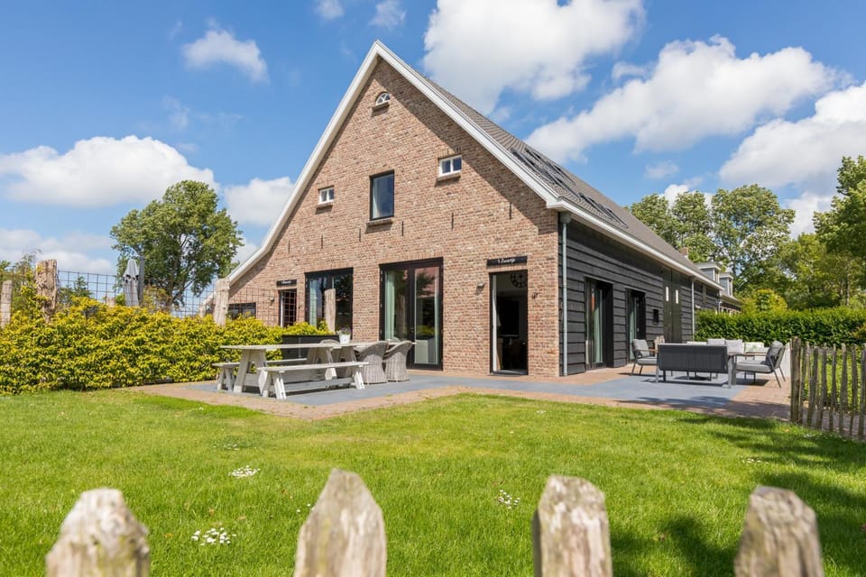 Welcome in - Vakantiehuis 't Zwartje met ruime tuin I Lepelstraat 18B House in Vrouwenpolder
