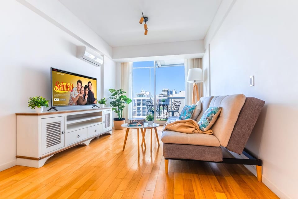 TV and multimedia, Seating area