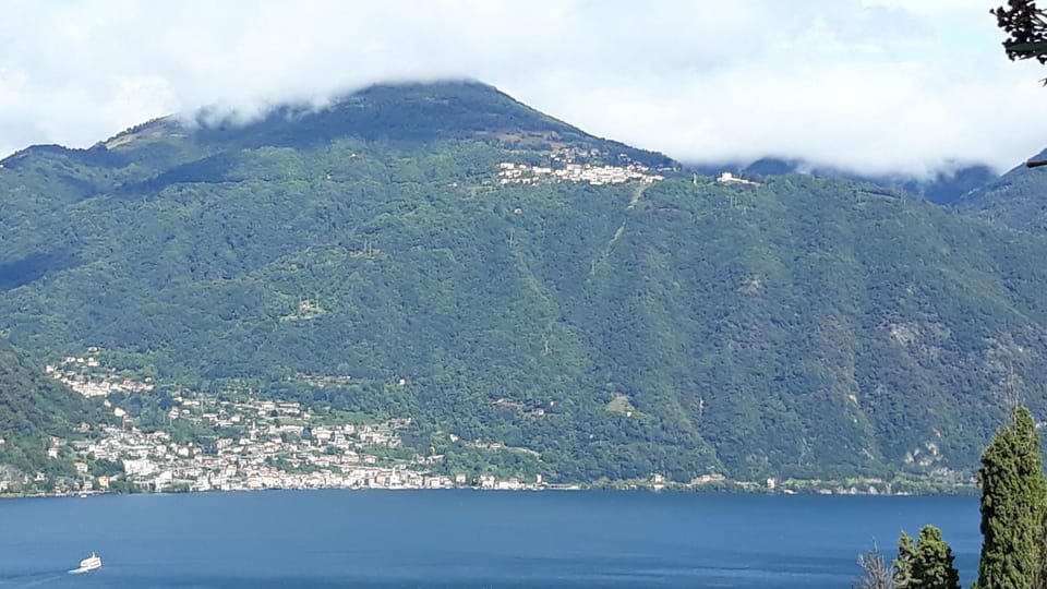 Gli Ulivi di Nesso House in Canton of Ticino