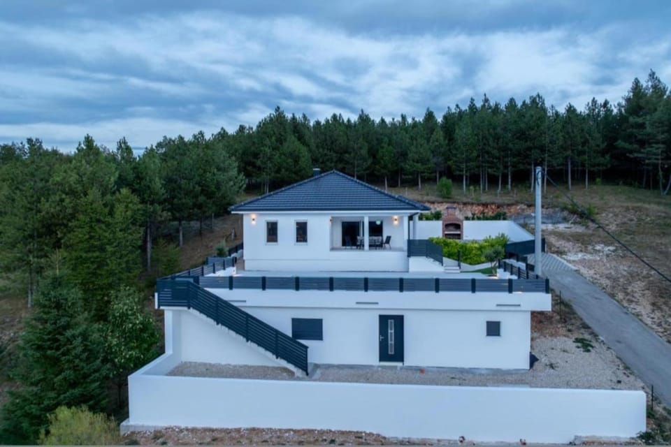 Holiday Home Luma House in Federation of Bosnia and Herzegovina