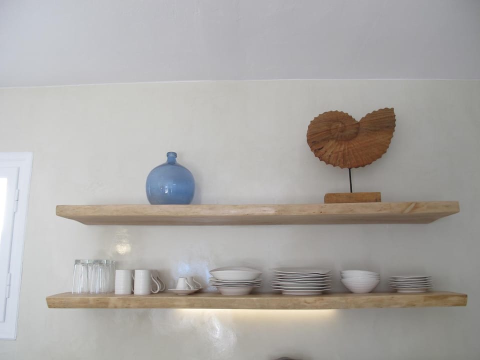Kitchen or kitchenette, Decorative detail