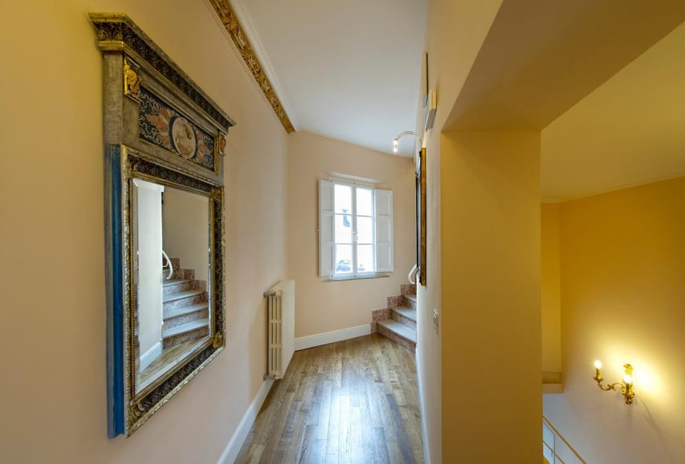 Decorative detail