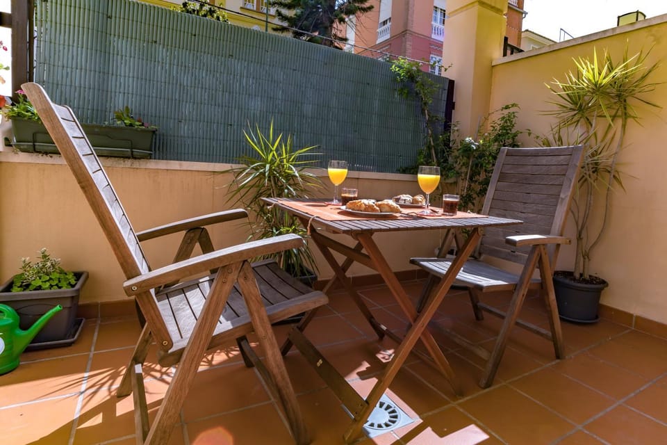 Livemalaga Apartment & Parking Apartment in Malaga