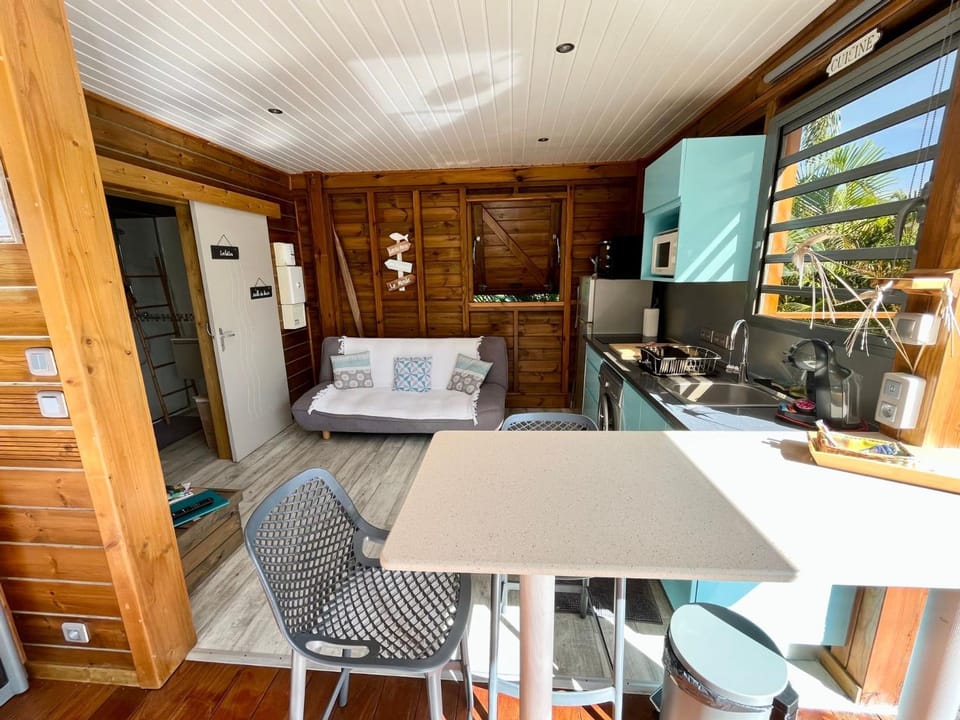 BUNGA-LODGE (bungalow 4* avec piscine privée) Nature lodge in Sainte-Anne