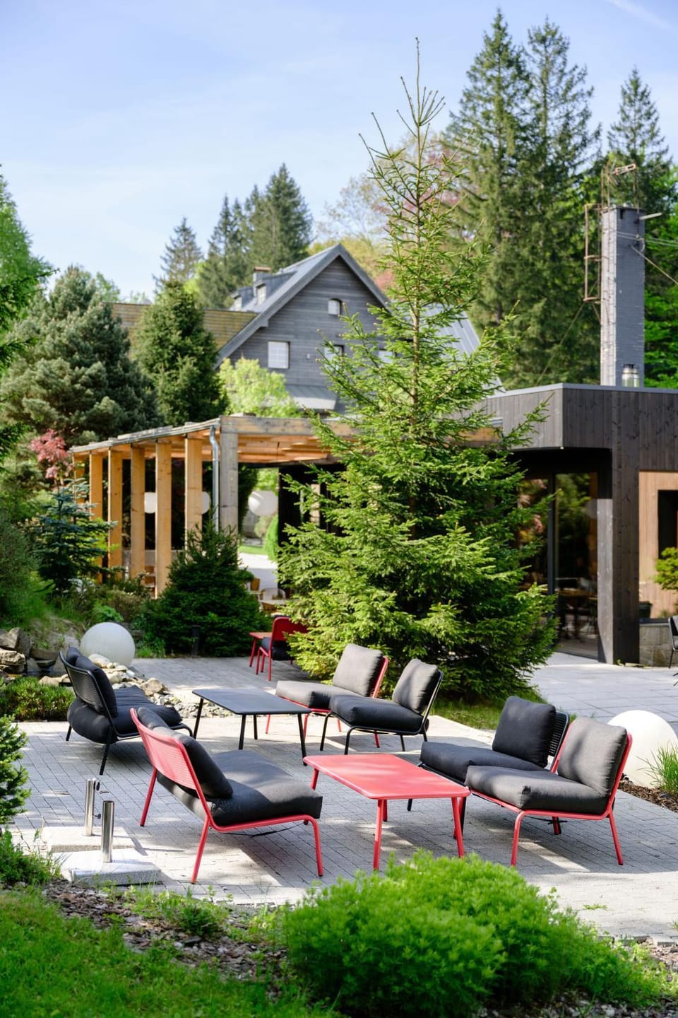 Garden, Garden, Balcony/Terrace, Seating area, Garden view