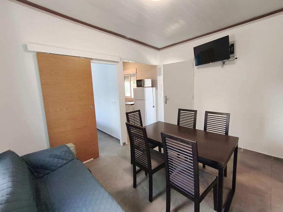 Camping Barraquetes Campground/ 
RV Resort in Ribera Baixa